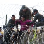 Los detalles del hallazgo de un cuerpo sin vida que estaba atrapado en la boya alambrada puesta en el río Bravo