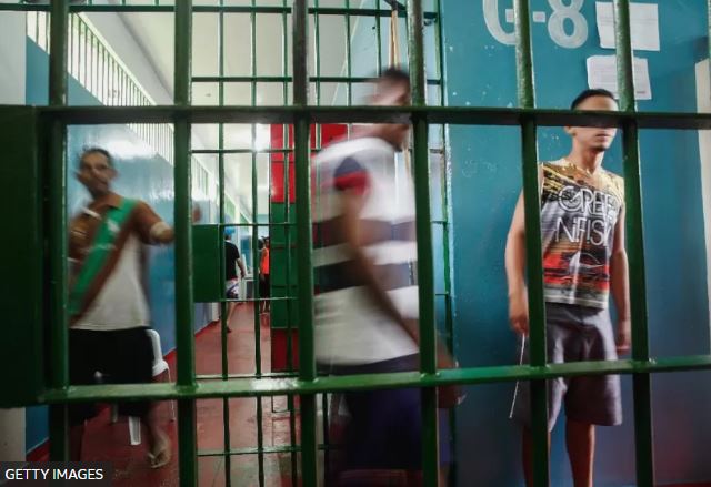 Cómo las cárceles de América Latina se volvieron centros de comando de algunas de las principales bandas narco de la región