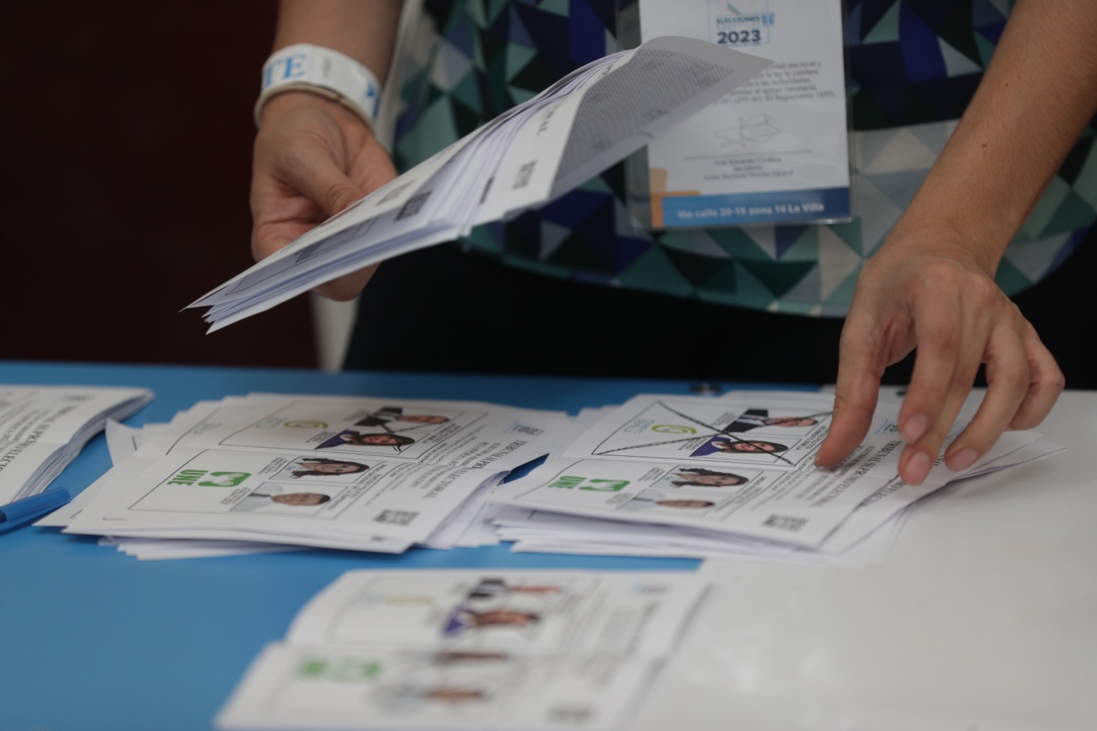 Mirador Electoral denuncias compra de votos y señala lentitud del MP