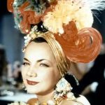El trágico final de Carmen Miranda, la “bomba brasileña” que acabó consumida por el Hollywood que le dio fama mundial