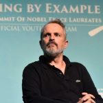Miguel Bosé confirma que 10 sujetos armados lo asaltaron en su casa de México: “fue muy tenso, delicado y desagradable”