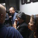 Subsecretario de EE. UU., Eric Jacobstein, vigila proceso penal contra la abogada Claudia González y le expresa su solidaridad