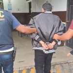 Capturan a un presunto pandillero del barrio 18 en la colonia Belén, Mixco