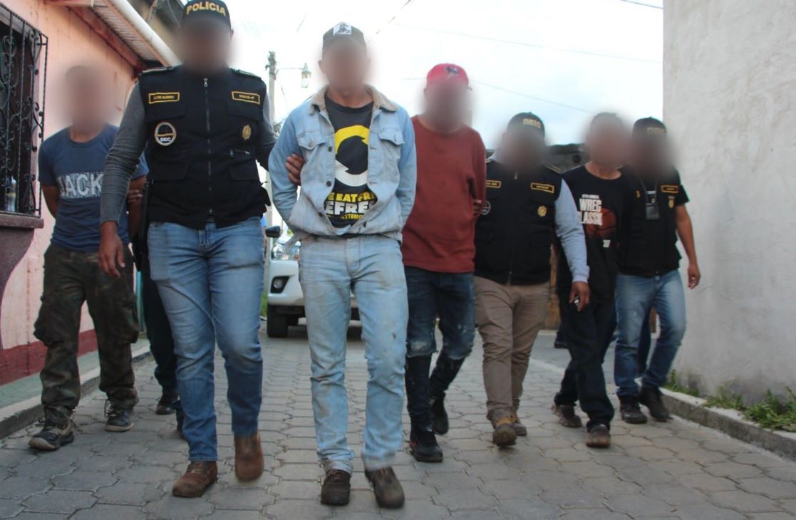 CAPTURAS CHIMALTENANGO. ROBO DE VEHÍCULOS