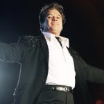“Con todo mi amor para mí Méxxico bellíchimo”: El mensaje que se publicó en los perfiles de redes sociales de Juan Gabriel y que sorprendió a sus admiradores
