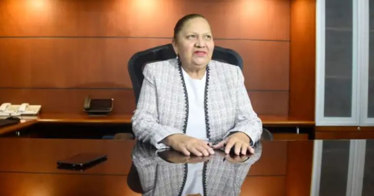 CC resuelve que la fiscal general Consuelo Porras no puede ser destituida, ni por el presidente