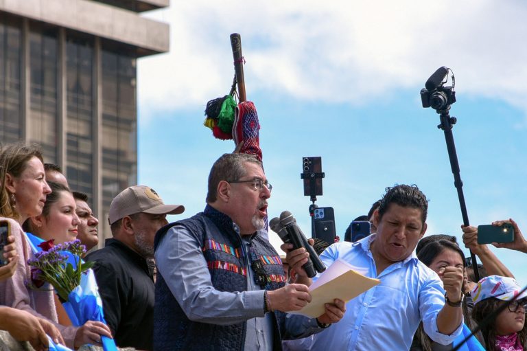 Continúa diálogo entre sector empresarial, autoridades ancestrales y Bernardo Arévalo