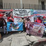 Autoridades indígenas continúan con manifestación frente al MP y piden respeto para el pueblo de Guatemala