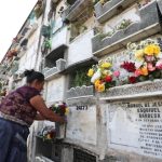 Día de Todos los Santos: estas son las recomendaciones de Salud para visitar los cementerios este 1 de noviembre y prevenir el dengue