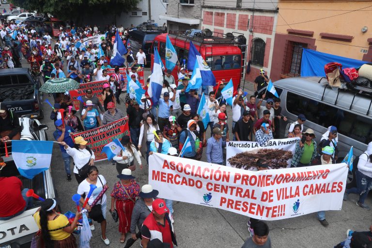Imágenes: inquilinos de mercados se suman a las protestas