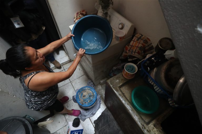 Empagua afirma que se agota el abastecimiento de agua en la capital, Mixco y Chinautla por toma de planta El Tesoro y pide que se retome el control