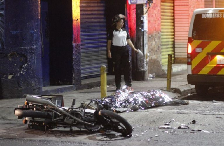 MP inicia investigación para esclarecer el caso del motorista atropellado en Villa Nueva y cuyo accidente quedó grabado