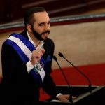 Nayib Bukele volvió a prorrogar el régimen de excepción en El Salvador y mantiene una “guerra” contra las pandillas