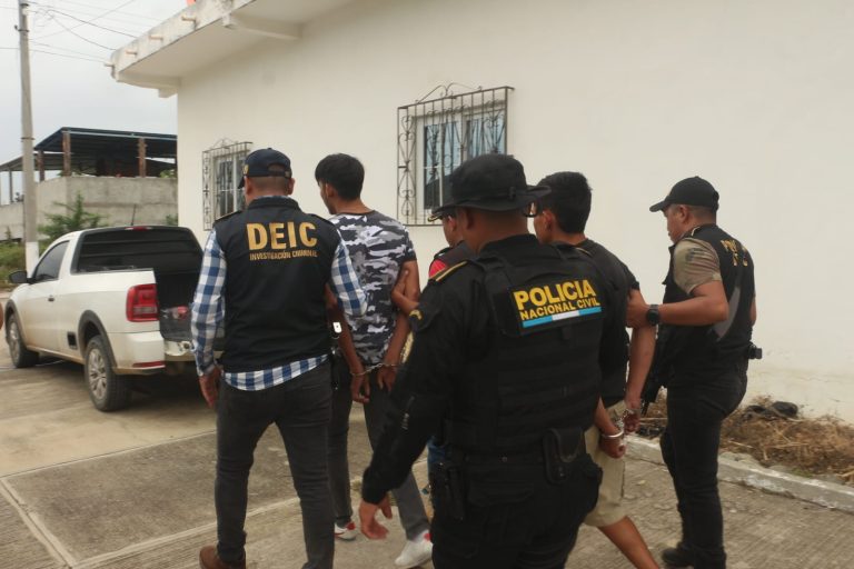 Capturan a otros dos presuntos implicados en muerte de inspector de la PNC
