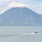 Socorristas suspenden búsqueda de turista estadounidense en el Lago de Atitlán y están en apresto si se localiza algún indicio