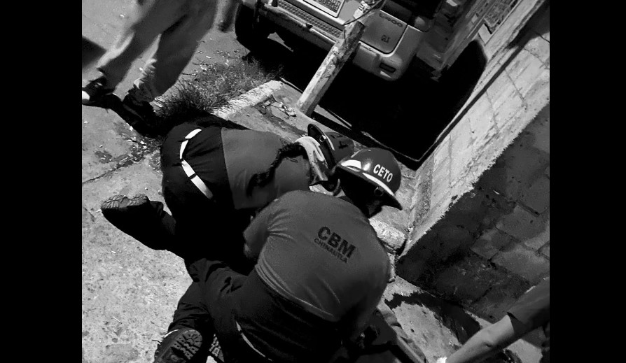 Bombera acude a llamado de emergencia y descubre que la víctima es su padre