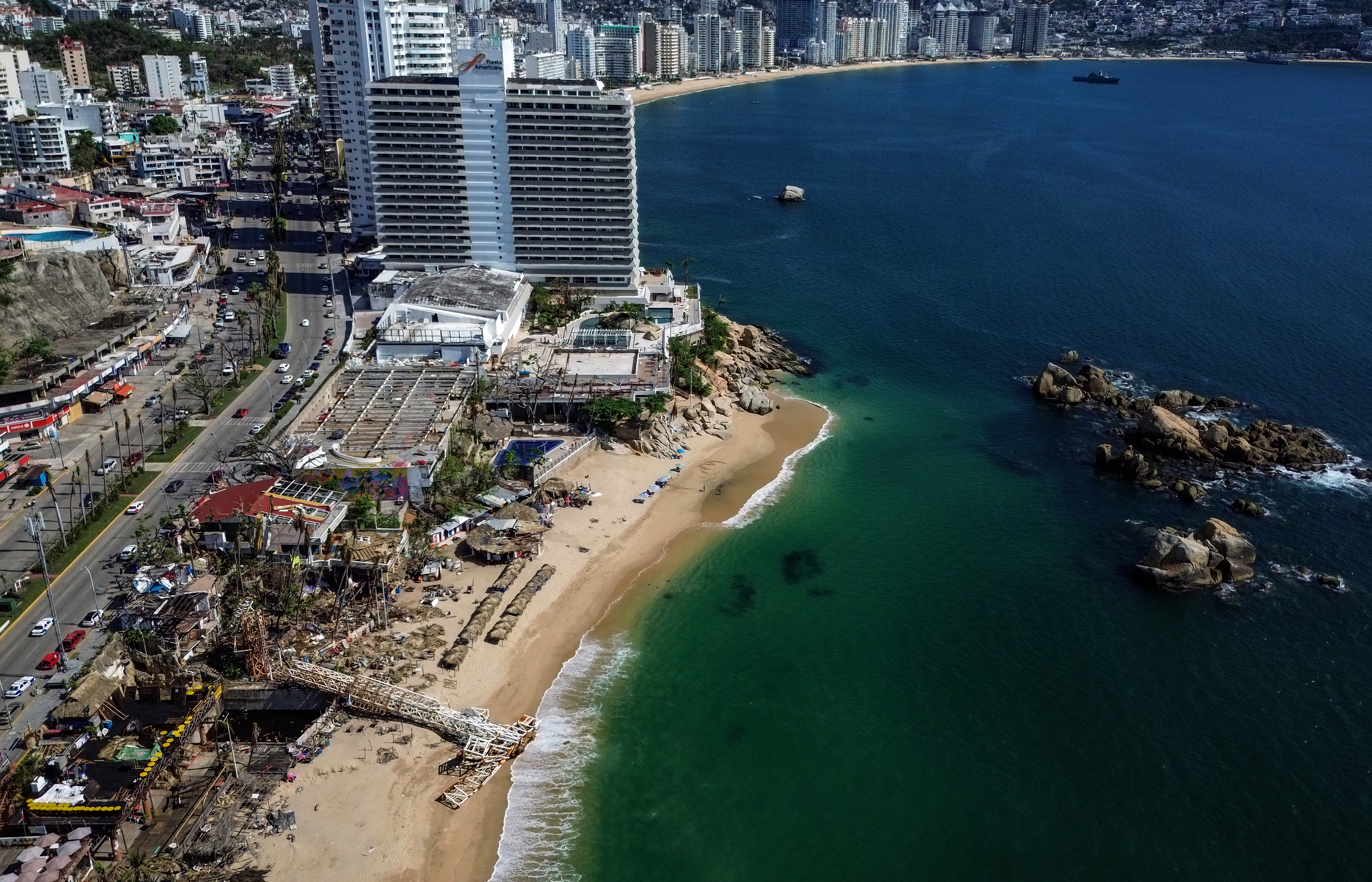 Devastación prevalece en Acapulco a un mes del paso del huracán Otis