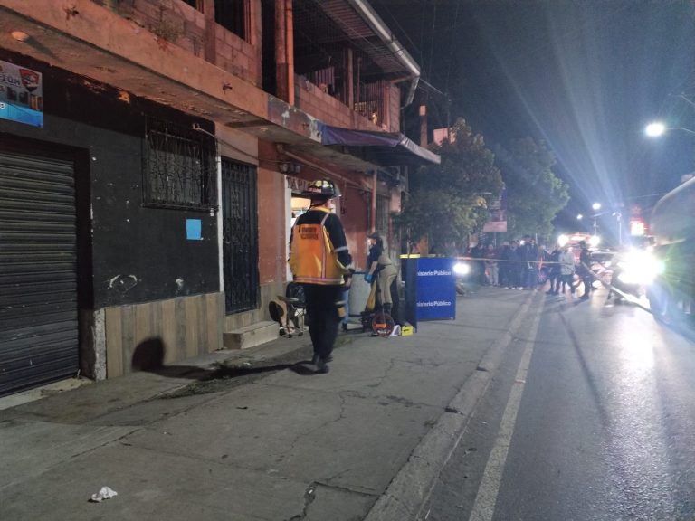 Ataque armado deja tres muertos en Amatitlán y en Parramos asesinan a hombre en cancha polideportiva