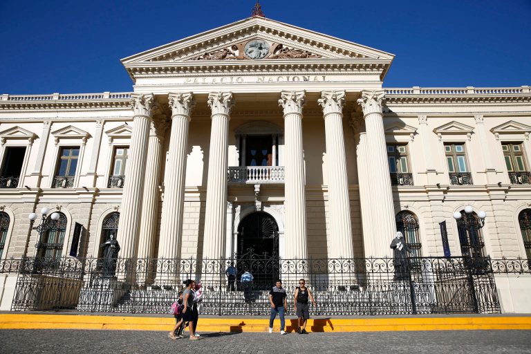 Elecciones 2024, las claves de un "parteaguas" en la historia reciente de El Salvador