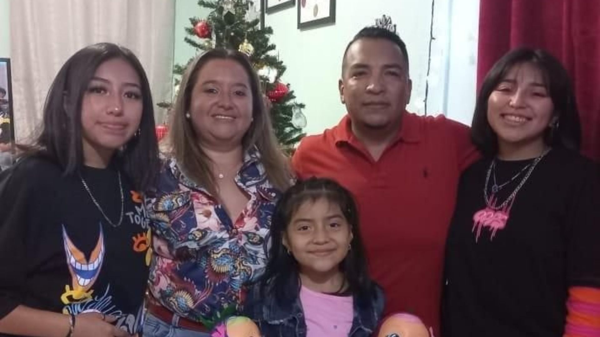 Persiste la incertidumbre: el relato del abogado, su esposa, tres hijas y un tío desaparecidos en el derrumbe de la zona 3 de la capital
