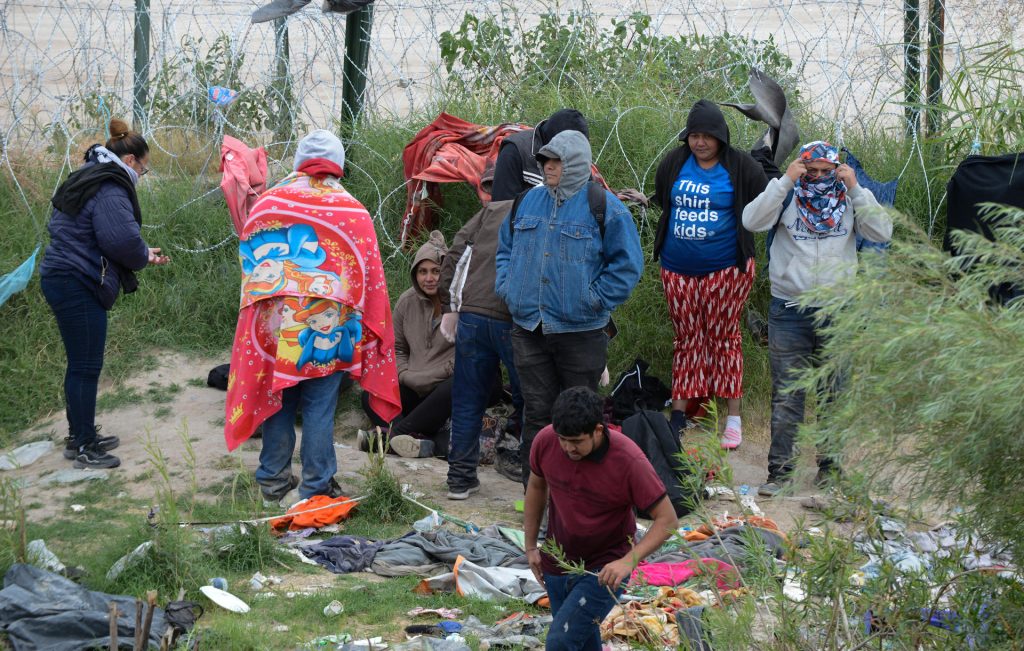 El frío de hasta 3 grados exacerba la crisis de migrantes en la frontera norte de México