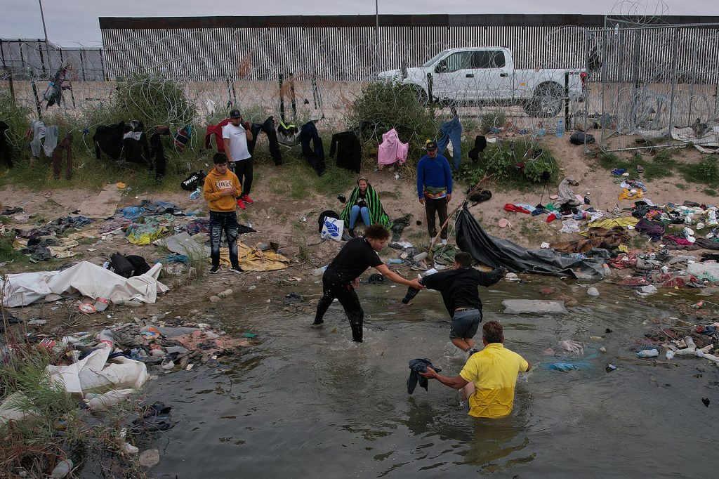 El frío de hasta 3 grados exacerba la crisis de migrantes en la frontera norte de México