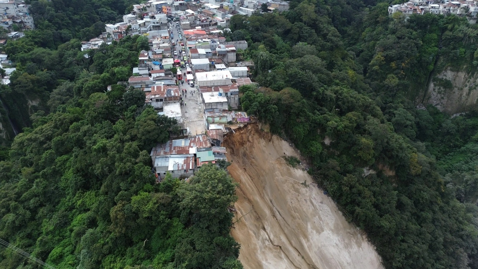 derrumbe zona 3 (2)