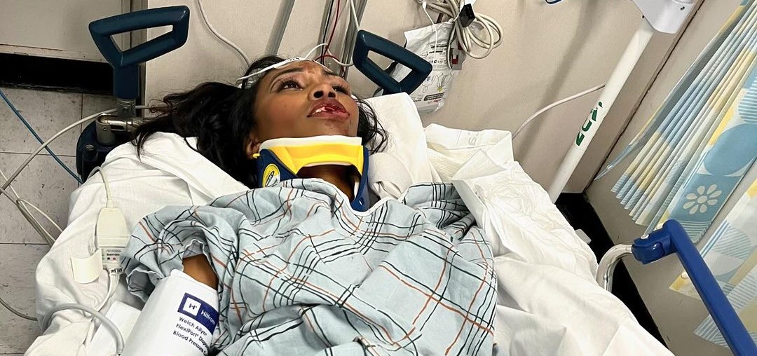 Carrie Bernans, actriz de Black Panther, lucha por su vida después de impactante accidente en Año Nuevo