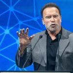 Arnold Schwarzenegger es operado para colocarle un marcapasos en el corazón
