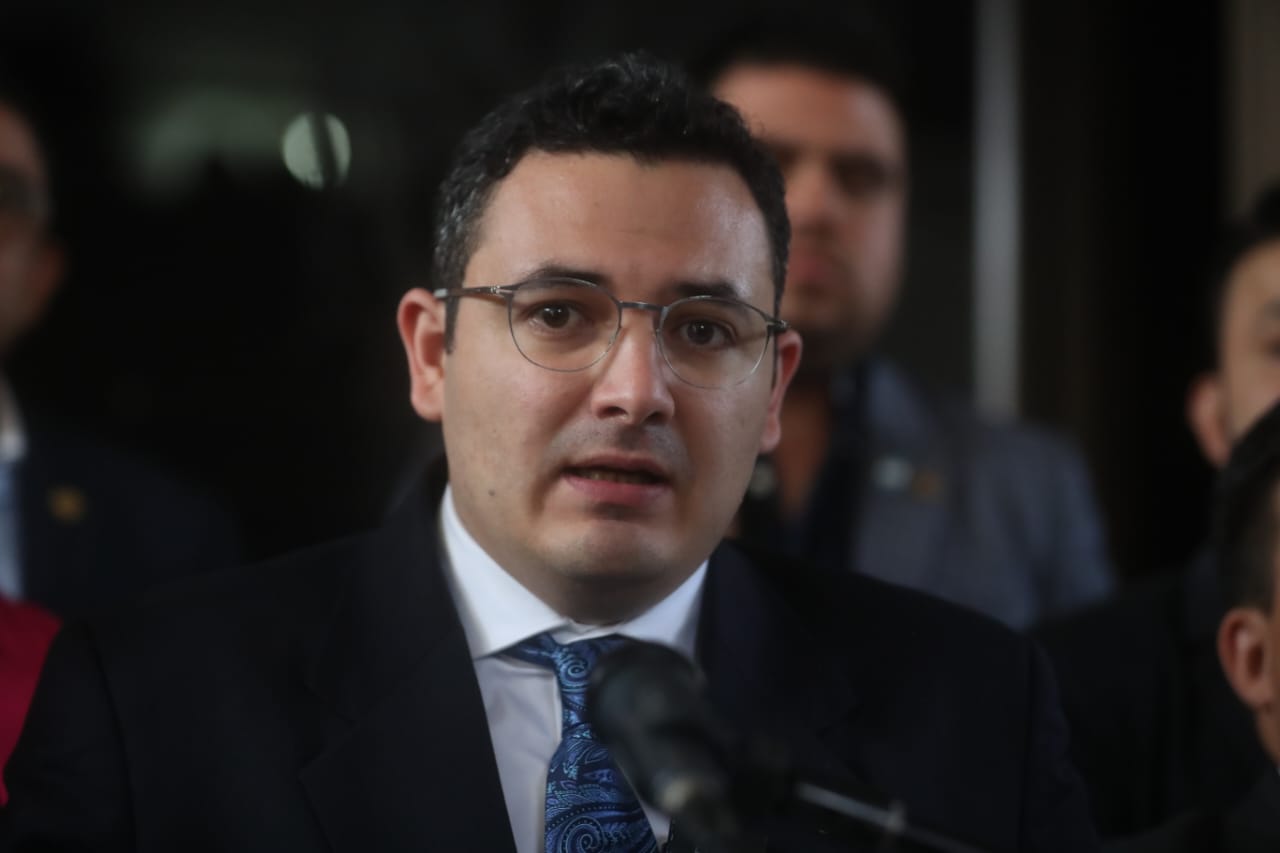 Tres amparos buscan revertir elección de Junta Directiva del Congreso