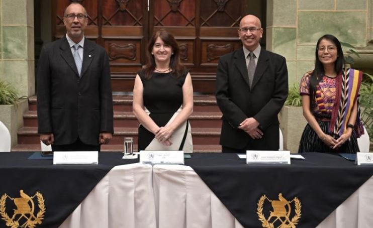 Ministra de Cultura presenta a los viceministros que la acompañarán en su gestión