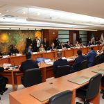 Fiscal general se reúne con diputados y hablan de varios temas