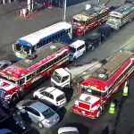 Cambian las horas pico por más de 1 millón 200 mil carros que circulan en la capital