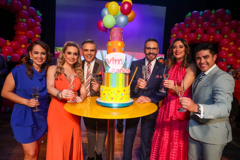Viva la mañana celebra 20 años al aire