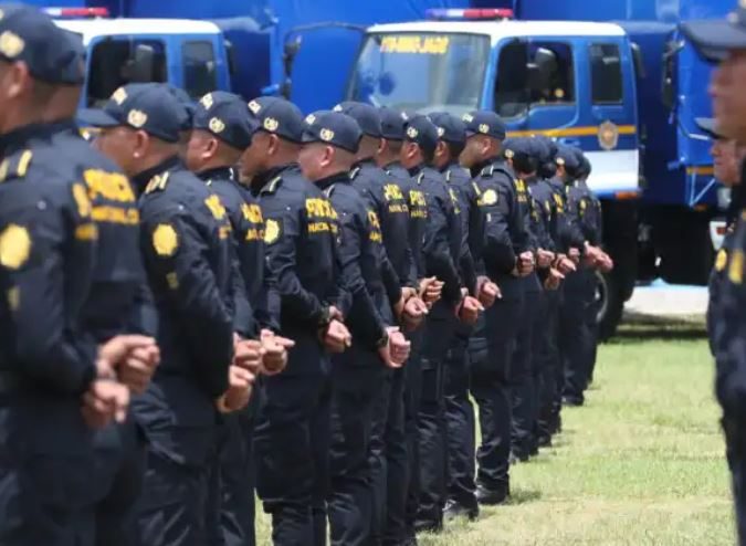 AGENTES DEL PNC