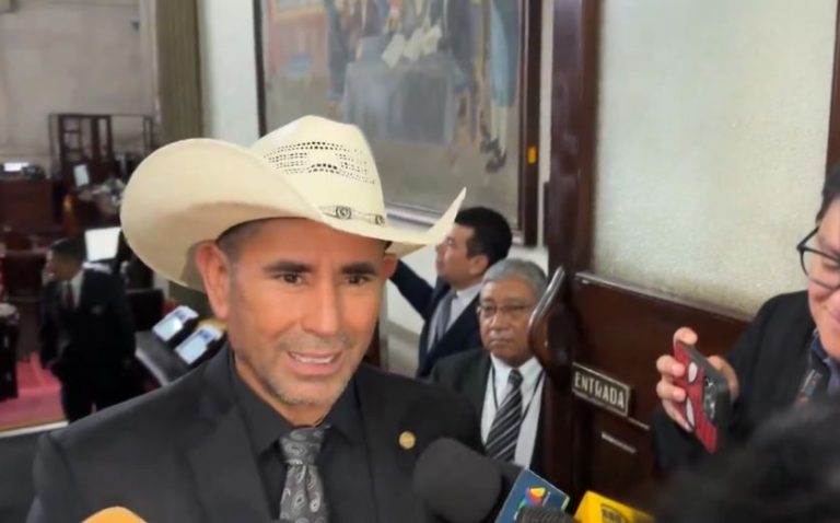 “Yo me siento tranquilo, relajado”: Tres Kiebres dice que esperaba alguna acción del MP tras apoyar la gobernabilidad
