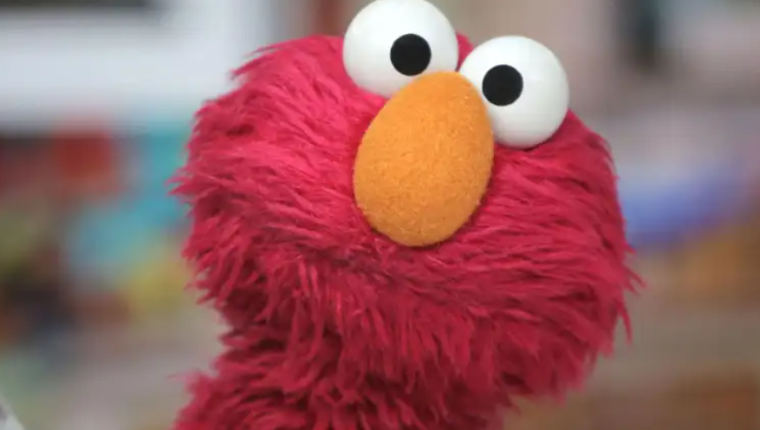 Después de que Elmo preguntara cómo le iba a todo el mundo con la X, los usuarios respondieron con una lluvia de traumas. Getty Images
