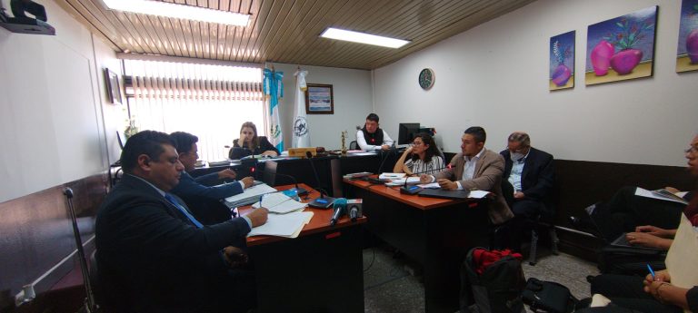 Sala rechaza apelación de la FECI que pretendía procesar a periodistas