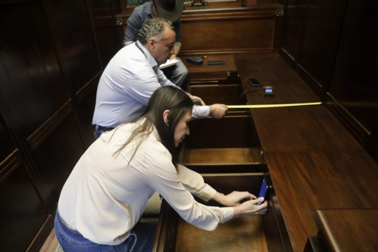 Cultura anuncia denuncias contra responsables del “bunker” en el Congreso