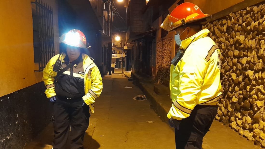 Cadáver desmembrado es abandonado con un mensaje en Mixco