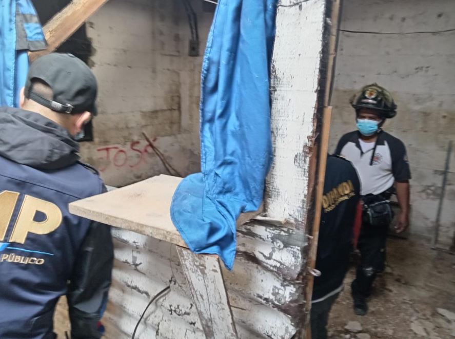 Encuentran restos humanos en una vivienda en la zona 18