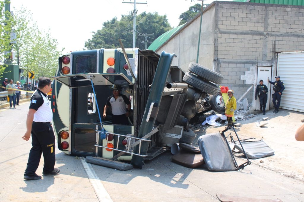 accidente ruta interamericana 26 de abril 2024 (16)