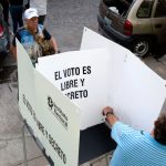 Mexicanos comienzan a votar en medio de ola de violencia