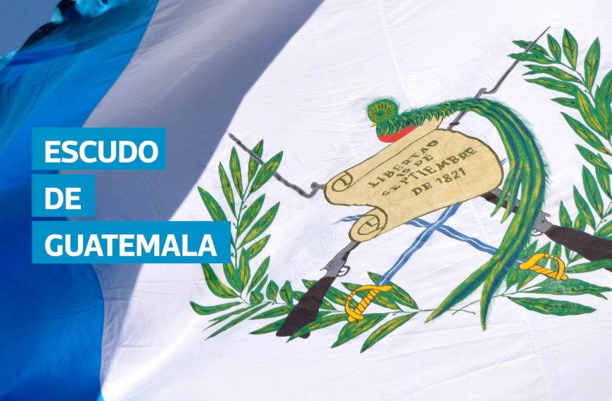 Diseñado en 1871 por el suizo Juan Bautista Brener durante el gobierno de Miguel García Granados, el escudo nacional de Guatemala reúne símbolos de soberanía, libertad y justicia. Décadas después, Miguel Ángel Asturias, premio Nobel de Literatura, evocó su esencia en el poema A Guatemala, destacando al quetzal como símbolo de una nación que solo puede existir en libertad.